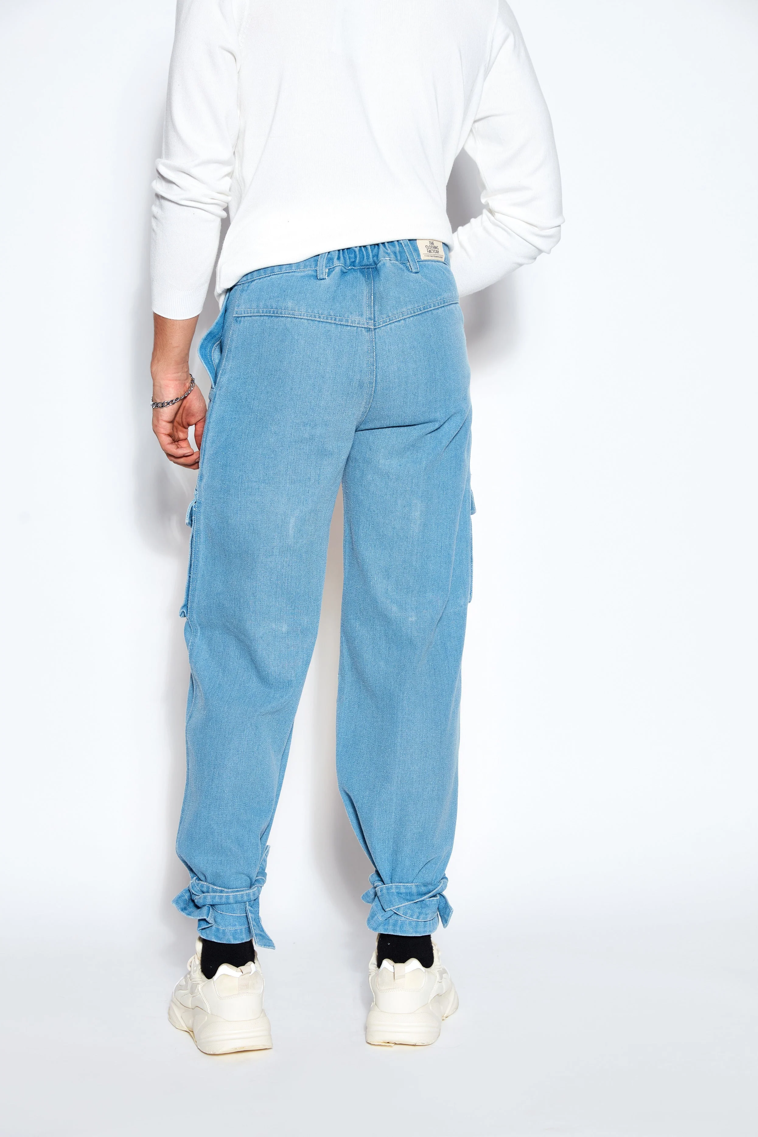90s Baggy Denim Cargo Jeans- Blue - Image 3