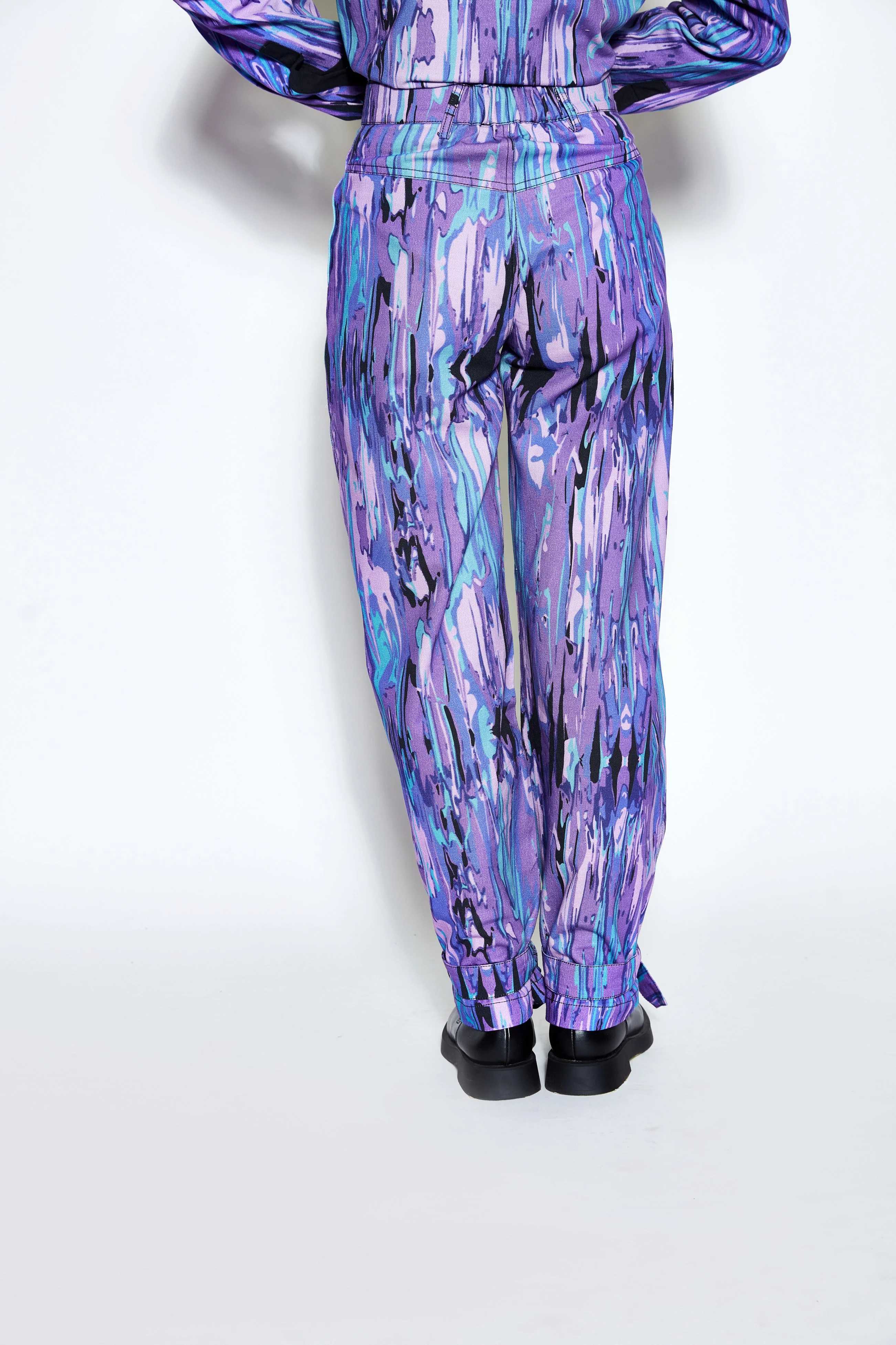 Abstract Print Twill Pants- Purple - Image 3