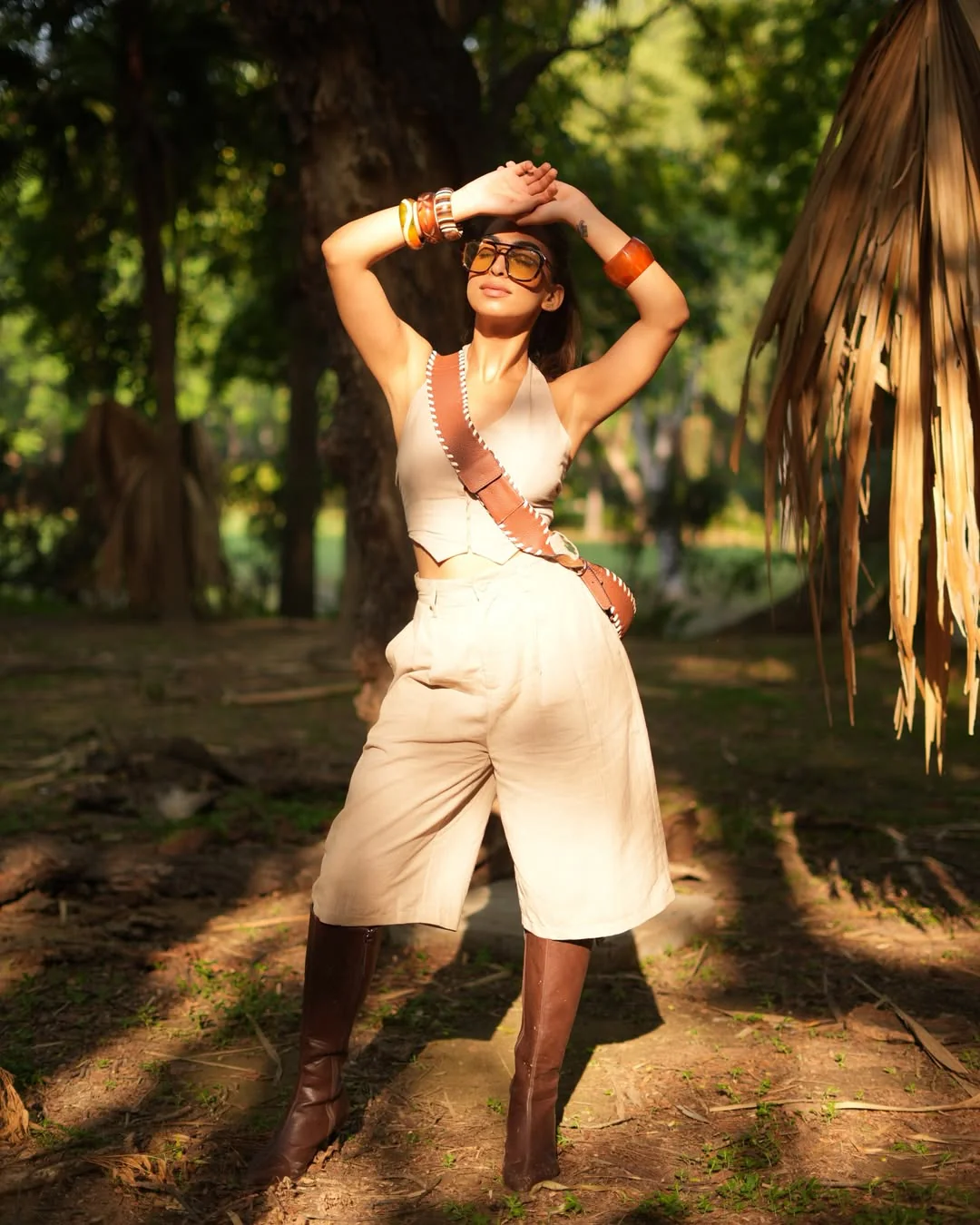 Beige Halter Neck Waistcoat - Image 11