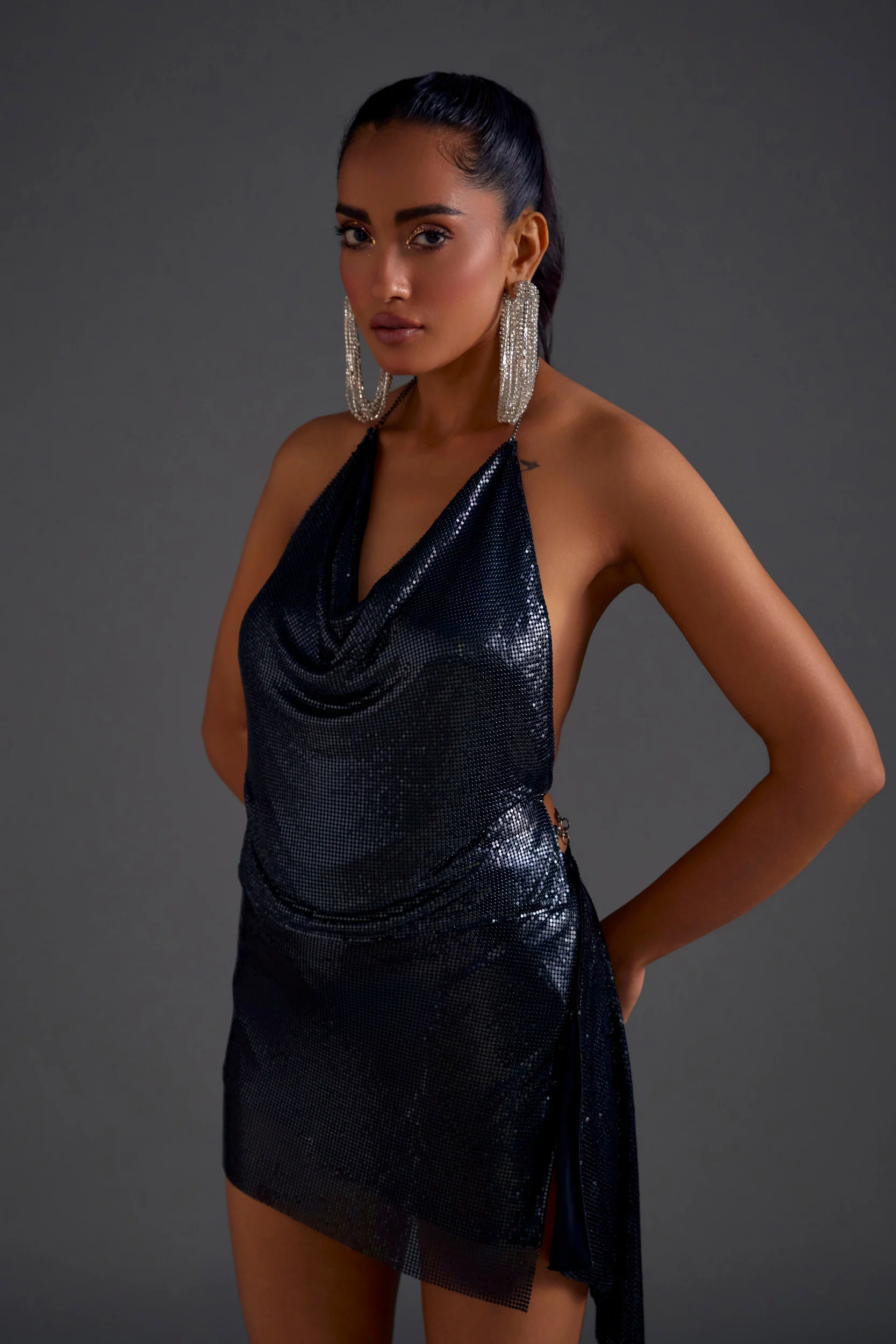 Black-Blue Chainmail Skirt - Image 4