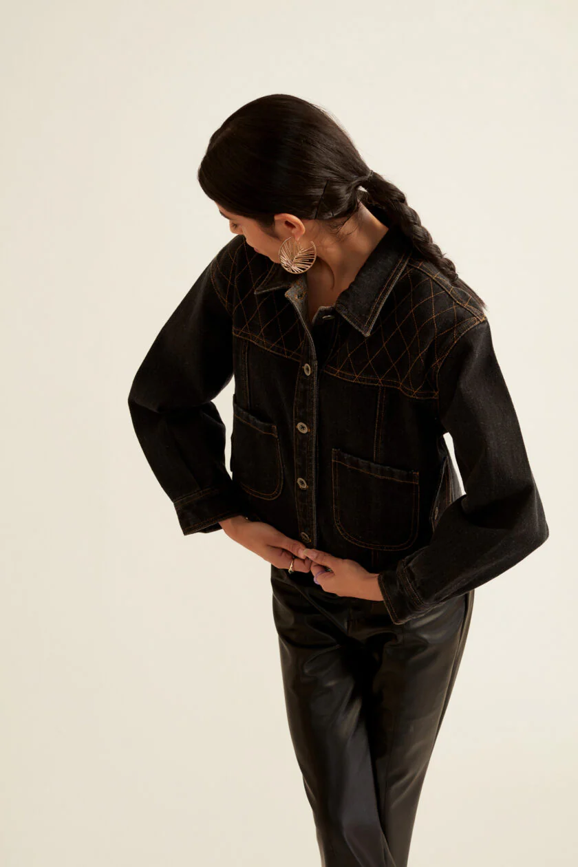 Black Cropped Jacket for Women - Image 3