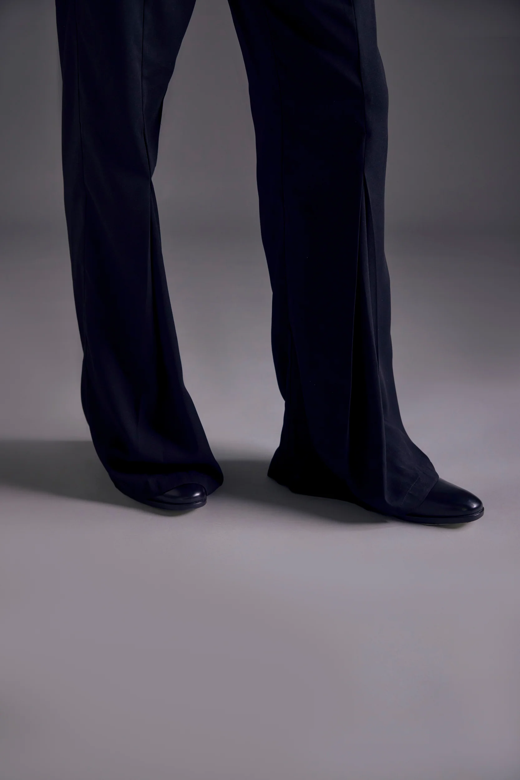 Black Heathermoss Front Pleated Trousers - Image 3