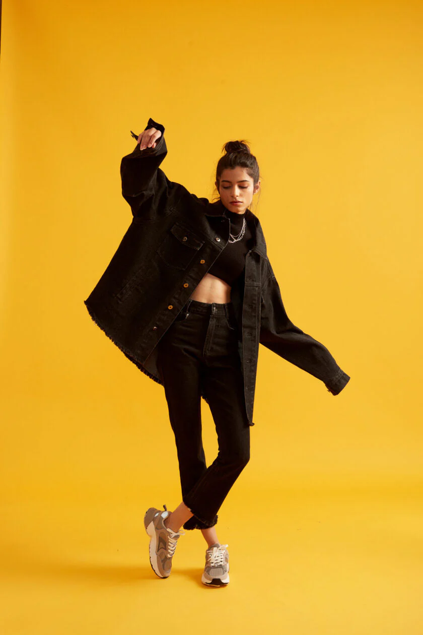 Black Oversized Denim Jacket - Image 2