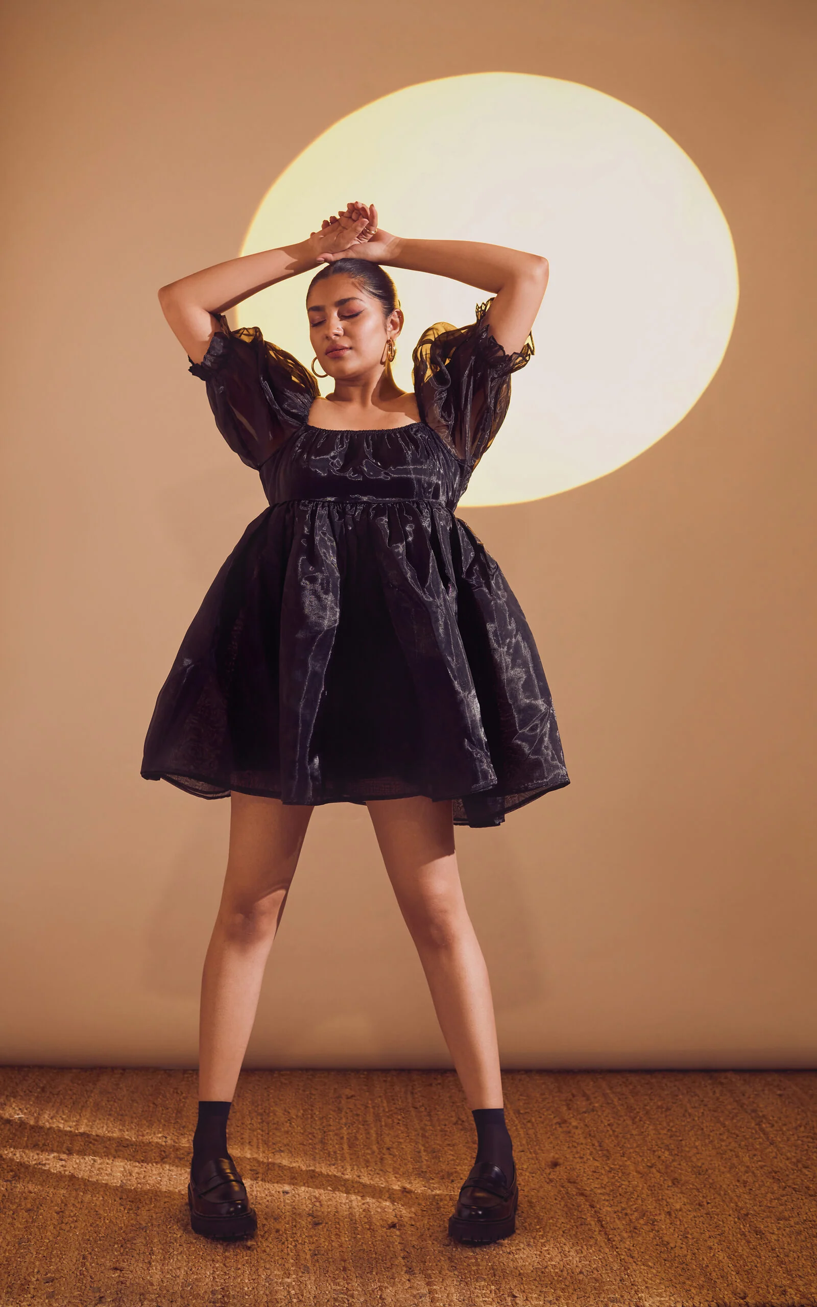 Puff-Sleeve Short Dress - Image 3