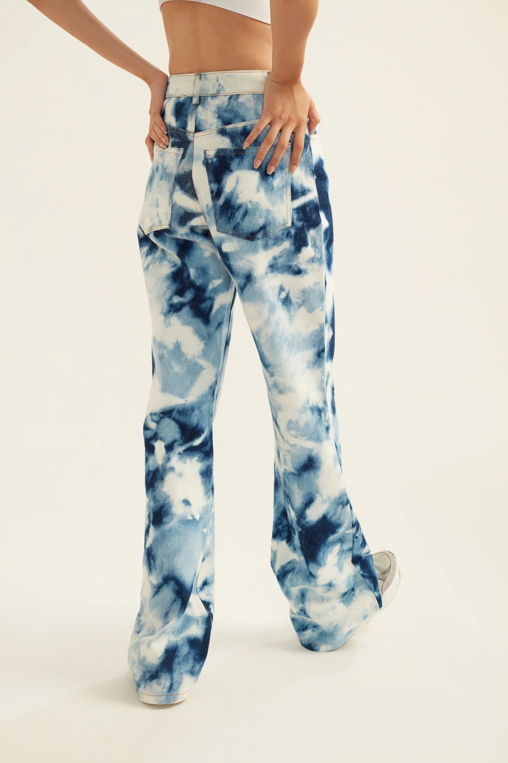 Blue and White Tie-Dye Effect Flared Denim Jeans for Women - Image 8