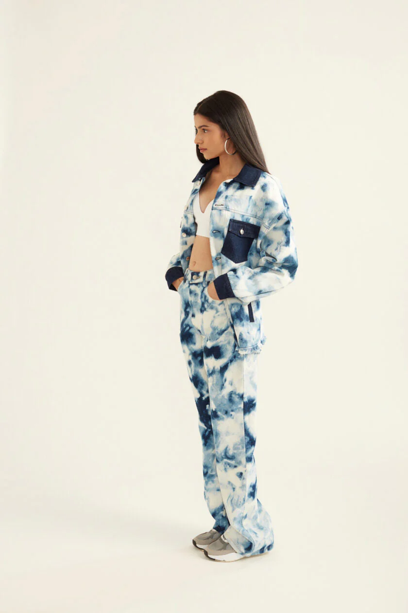 Blue and White Tie-Dye Effect Oversized Jacket - Image 4