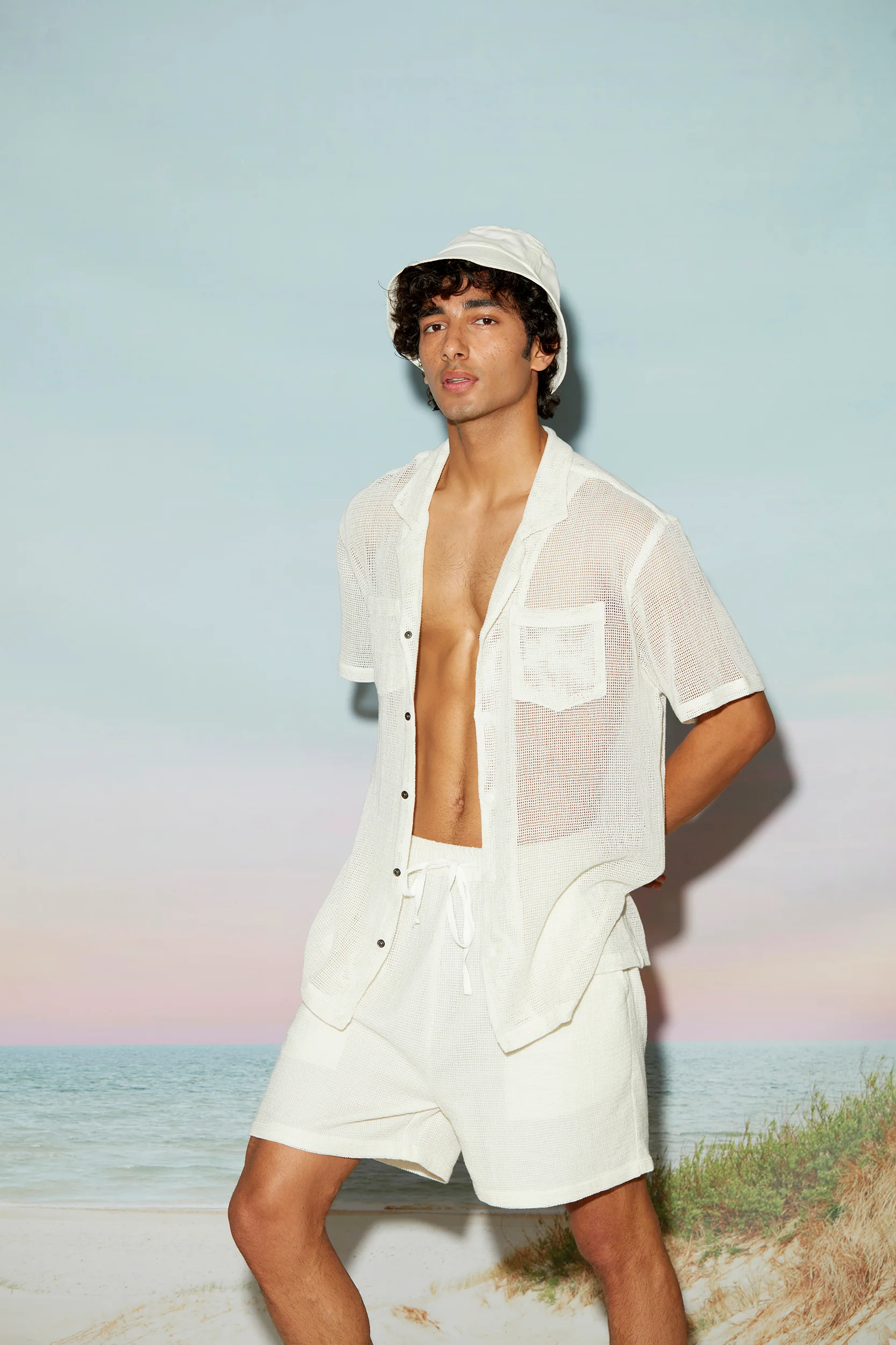 Cotton Mesh Resort Shirt and Shorts Set - Image 4