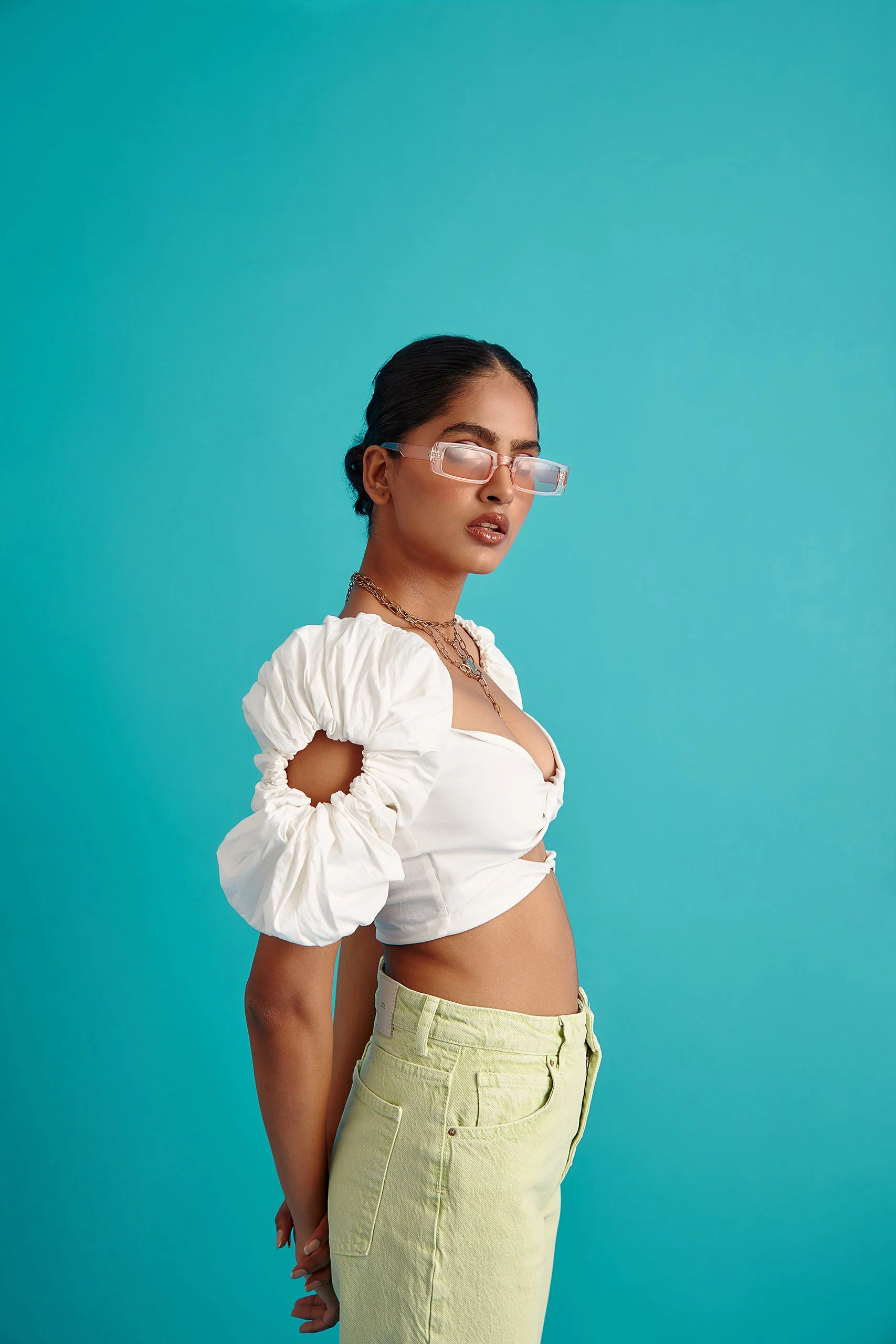 Double-Twist Scrunchie Top - Image 3