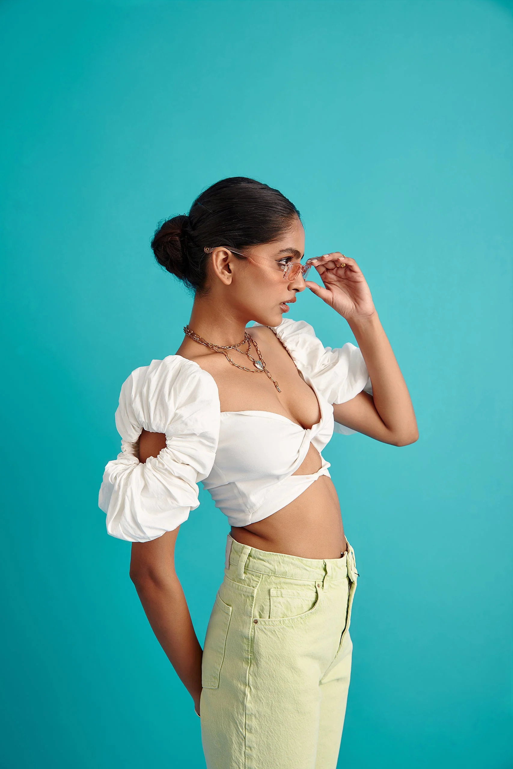 Double-Twist Scrunchie Top - Image 4