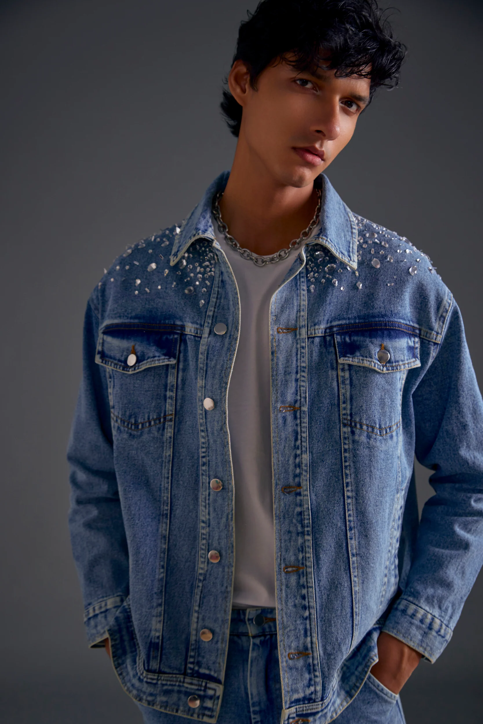 Embellished Denim Jacket and Knee-cut Jeans Set - Image 2