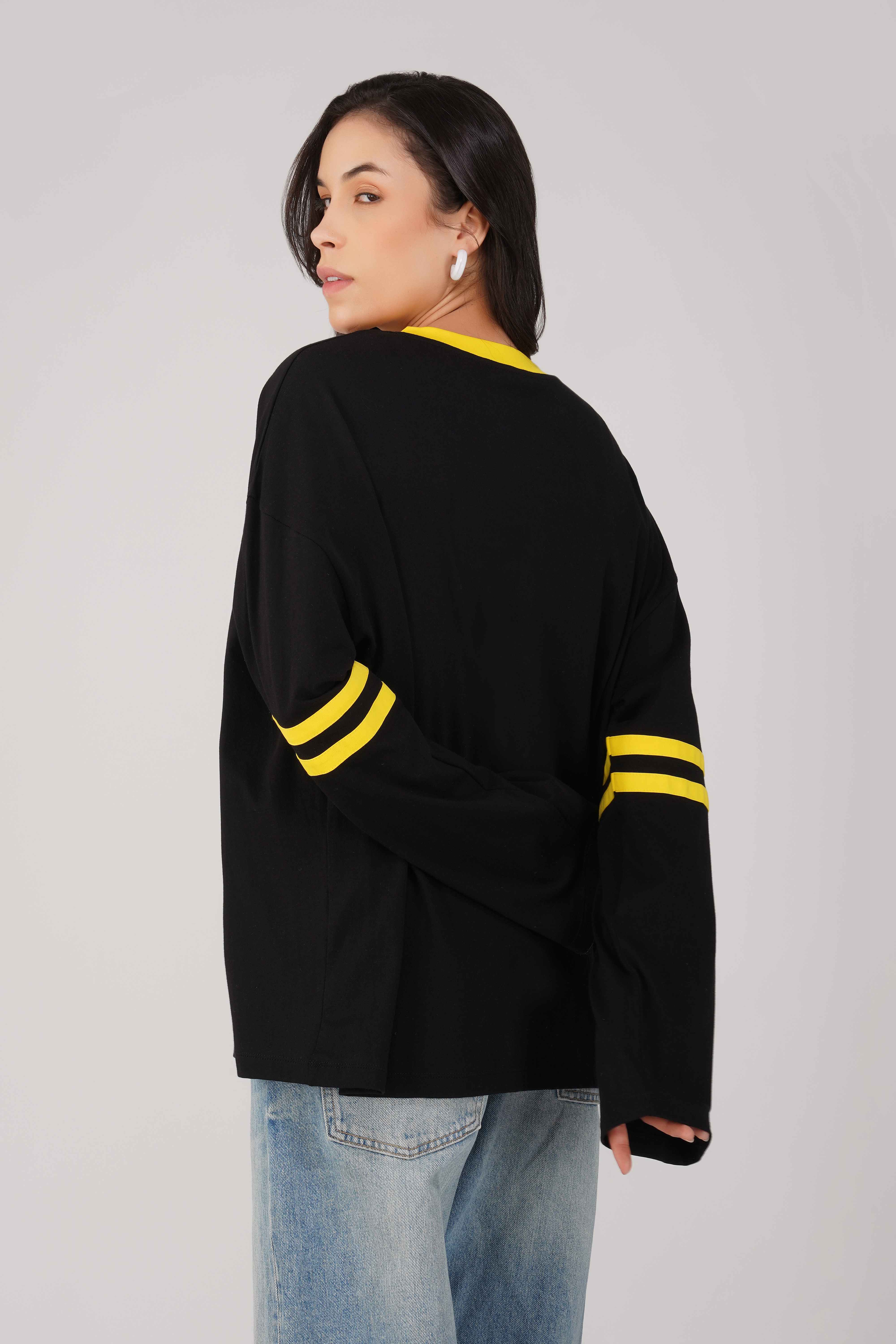 Garfield: 78th Athletics Dept. Oversized T-shirt-Black - Image 4