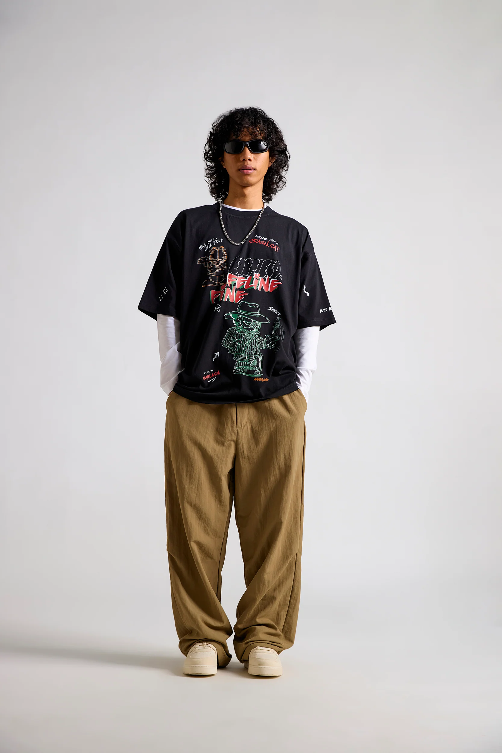 Garfield:Feeling Crazy Men's Oversized T-shirt - Image 3