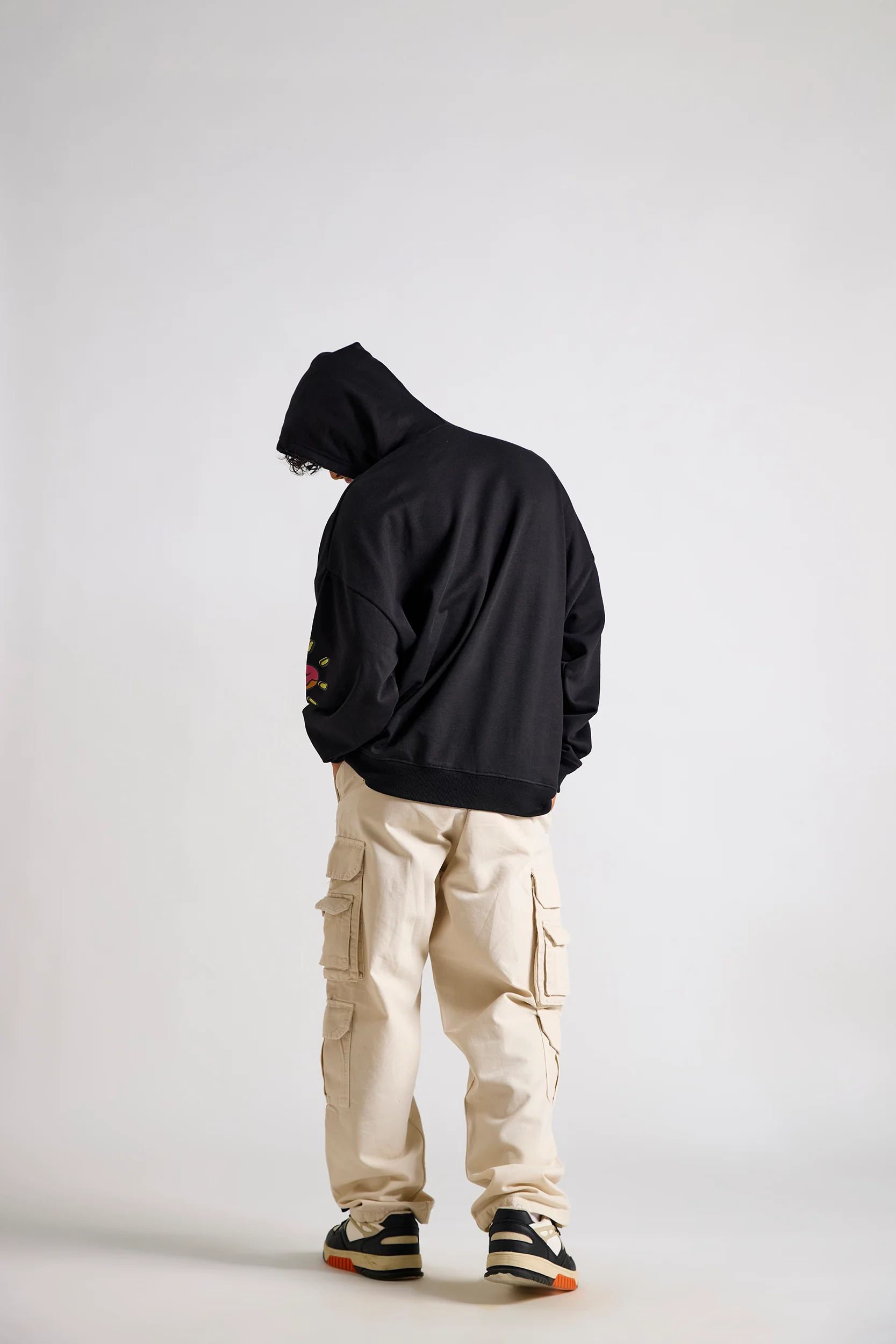 Garfield:Have A Bright Day Men's Oversized Hoodie - Image 5