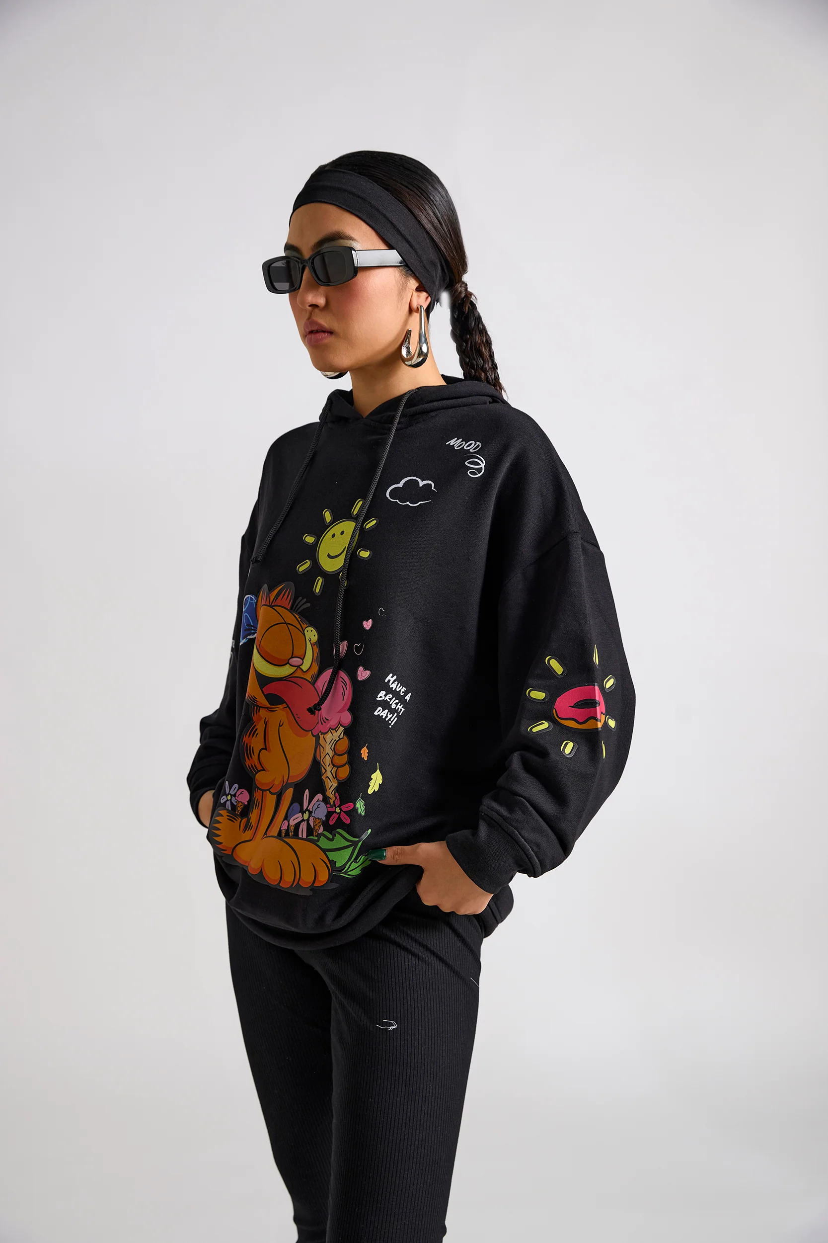 Garfield:Have A Bright Day Oversized Hoodie - Image 7