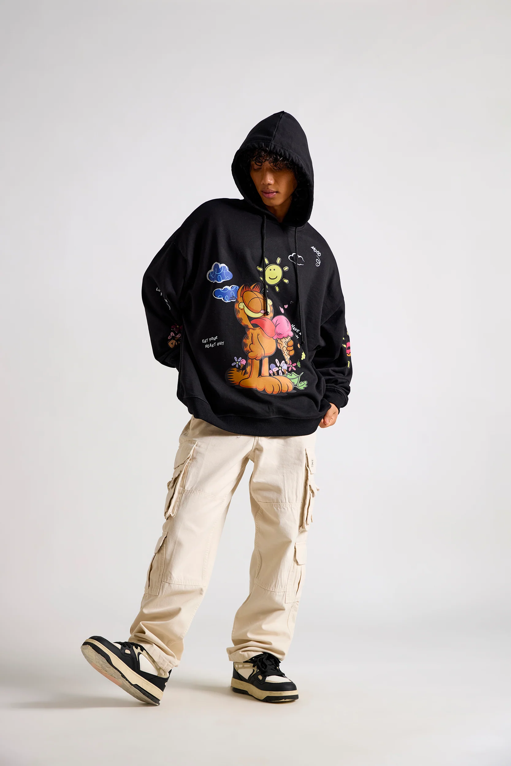 Garfield:Have A Bright Day Oversized Hoodie - Image 8