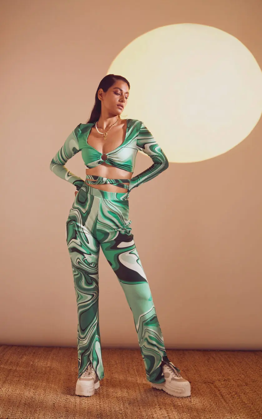 Green Swirl Print Full Sleeves Bodycon Top With O Ring - Image 5