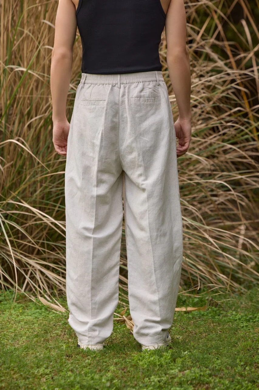 Men’s Relaxed-Fit Linen Trousers - Image 2