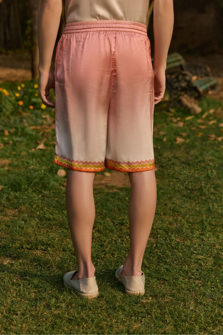 Men's Ombre Printed Shorts - Image 4