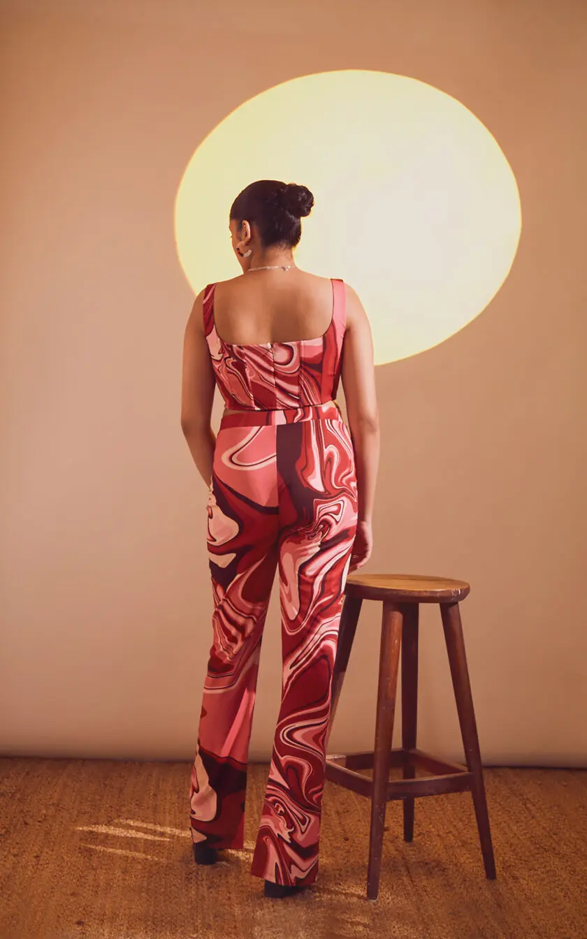 Red Swirl Print Fitted Corset Top - Image 4
