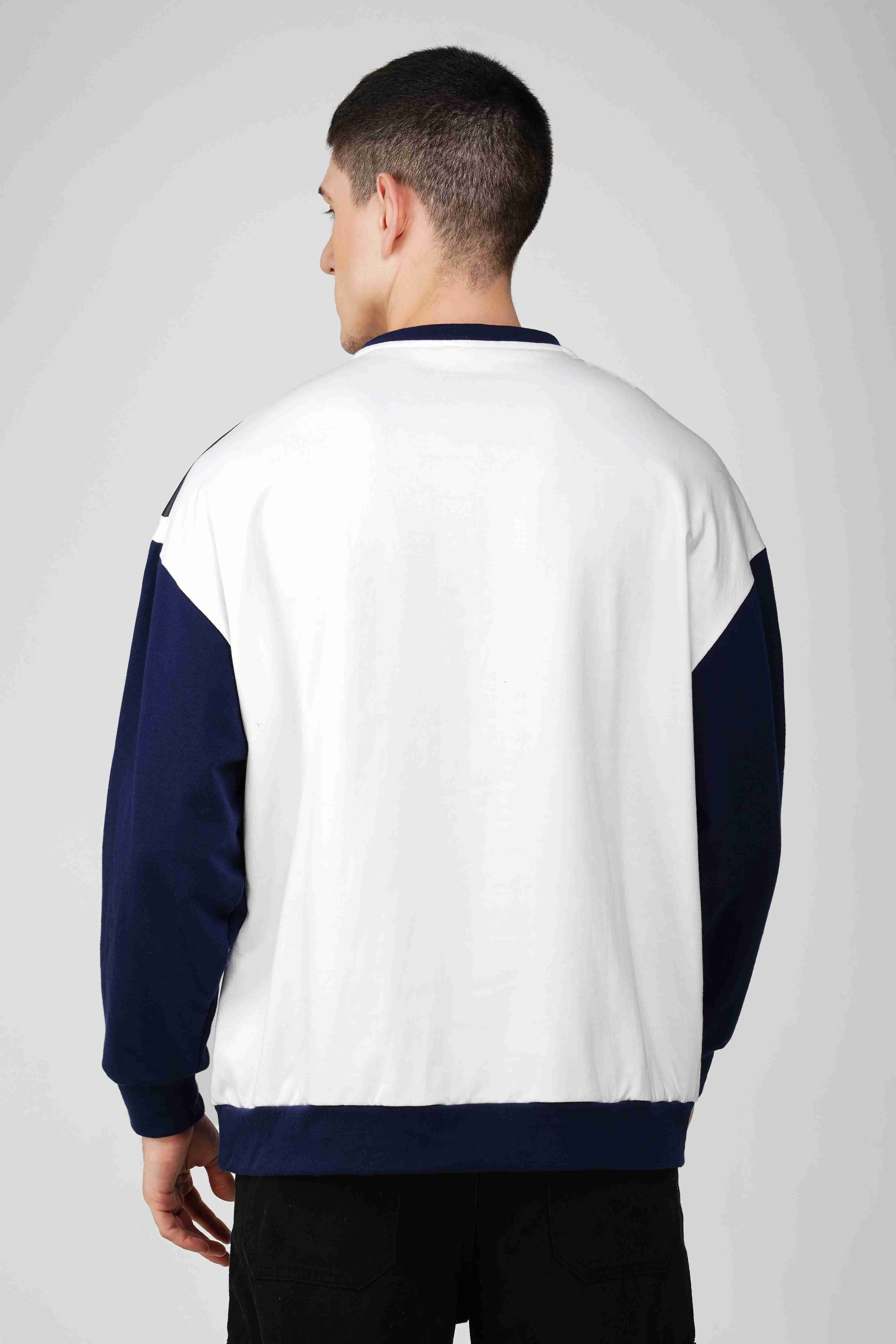 SpongeBob: Day with Squidward Oversized Men's Sweatshirt - Image 5