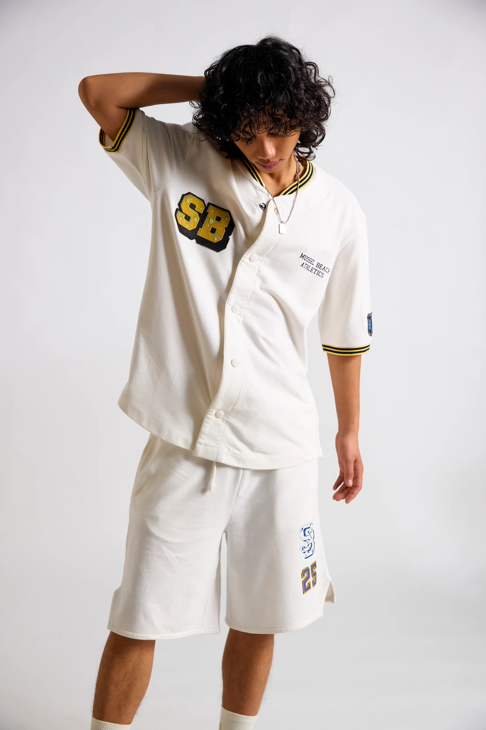 SpongeBob: Mussel Beach Athletics Men's Varsity T-shirt and Shorts Set - Image 6