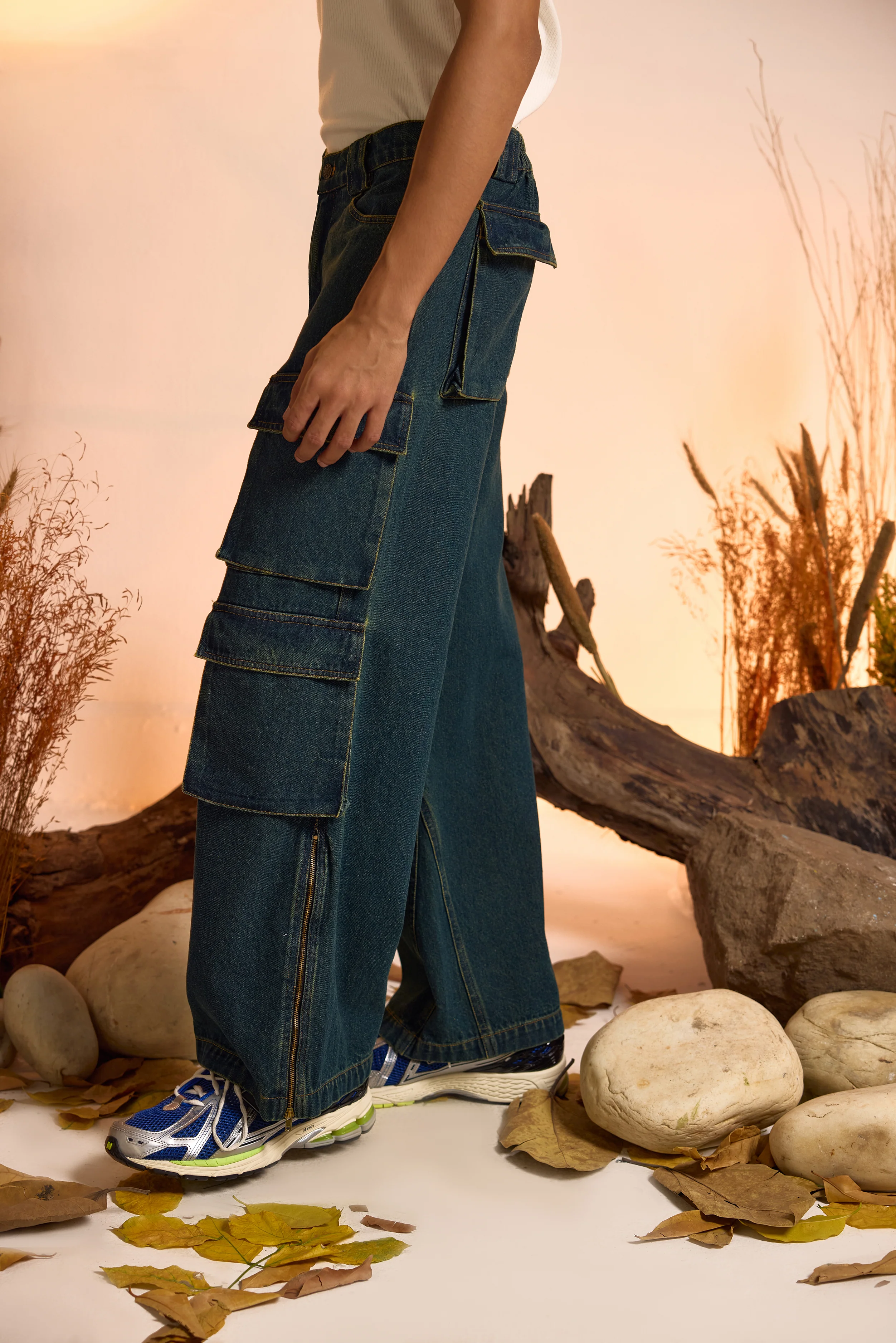 The Original- Straight Fit Cargo Jeans-Men - Image 3