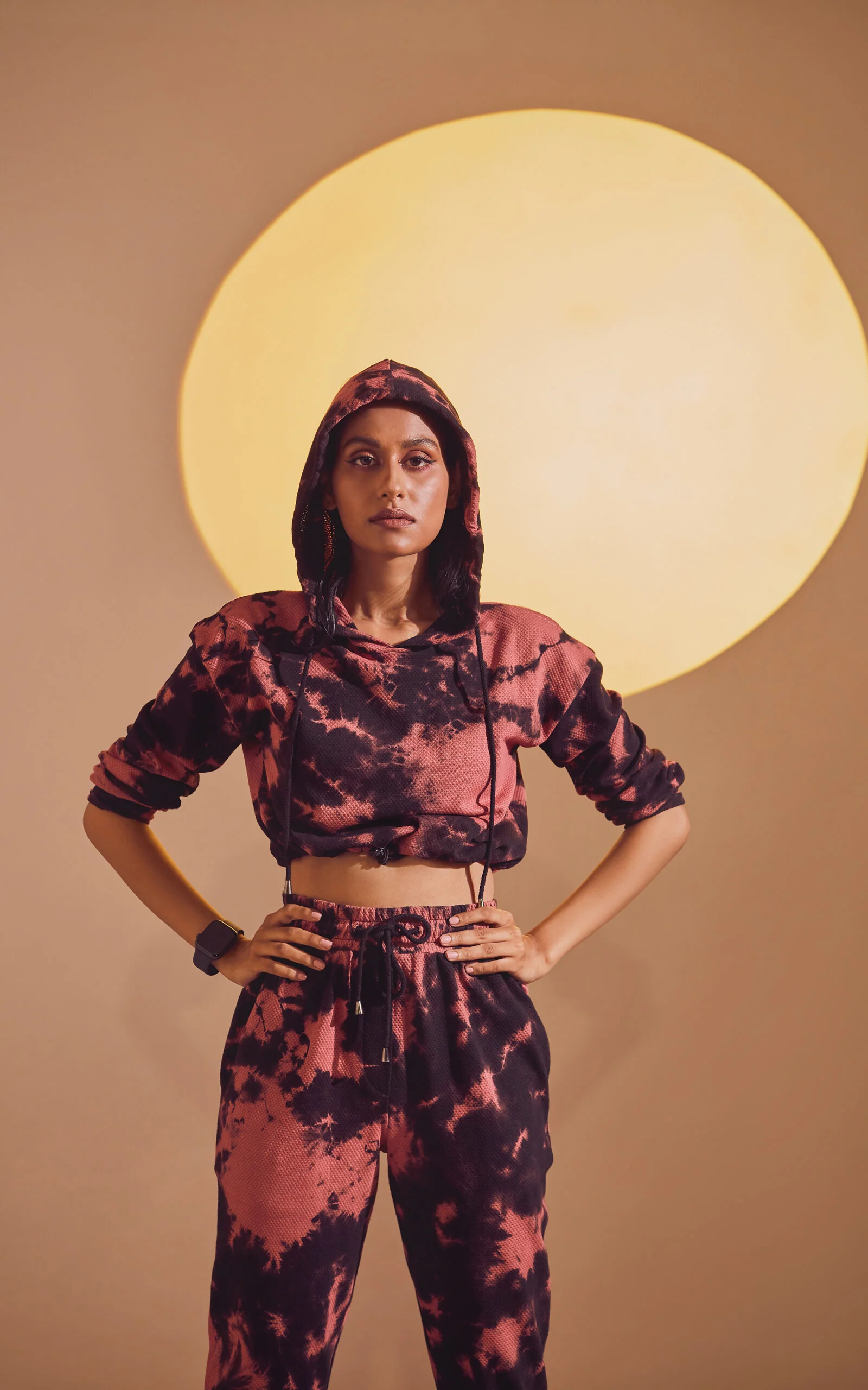 Black-Pink Tie & Dye Cropped Hoodie - Image 3