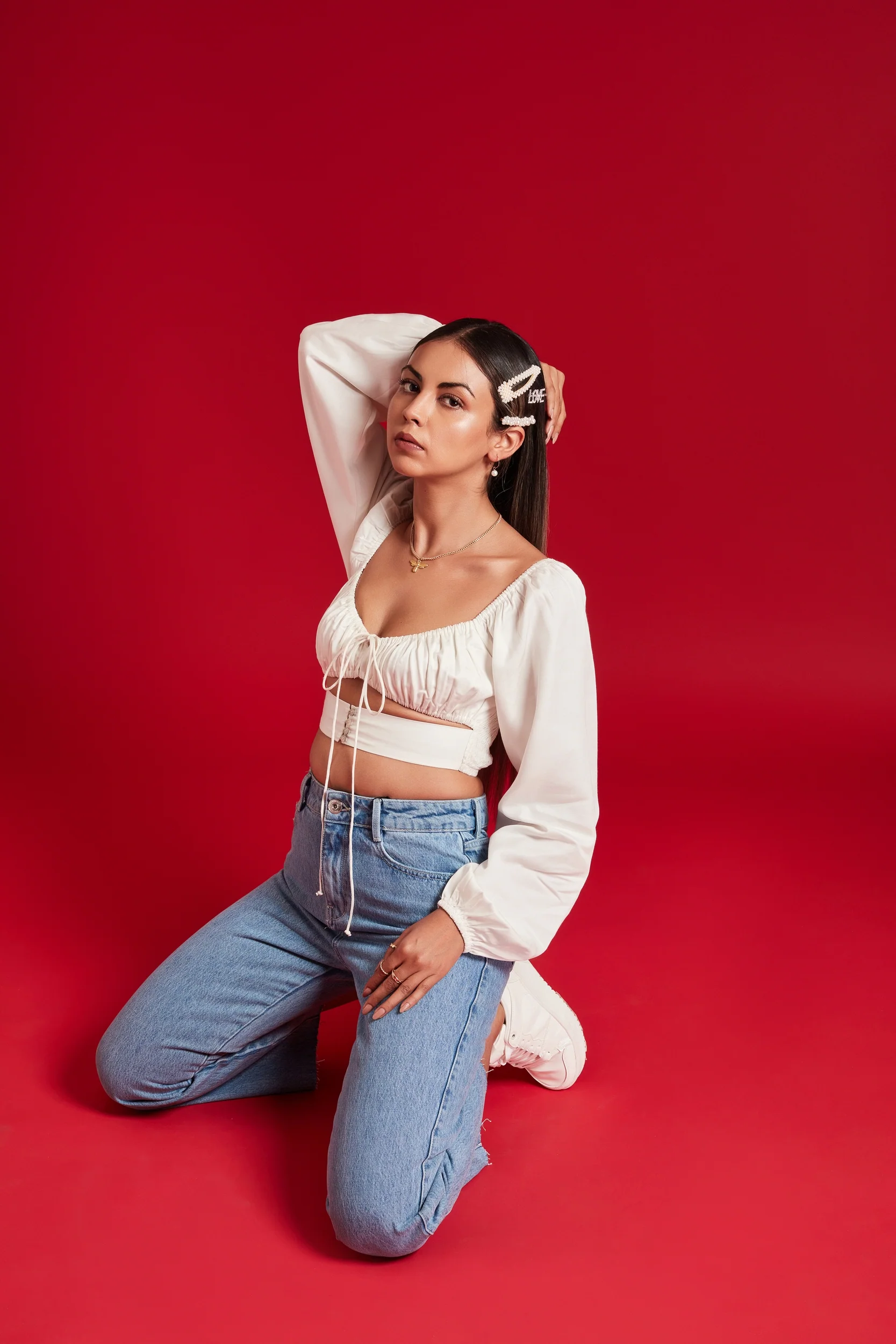 White Full Sleeves Hook & Eye Top - Image 6